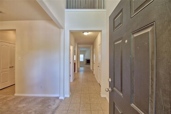 Photo - 1708 Stonehaven Ln