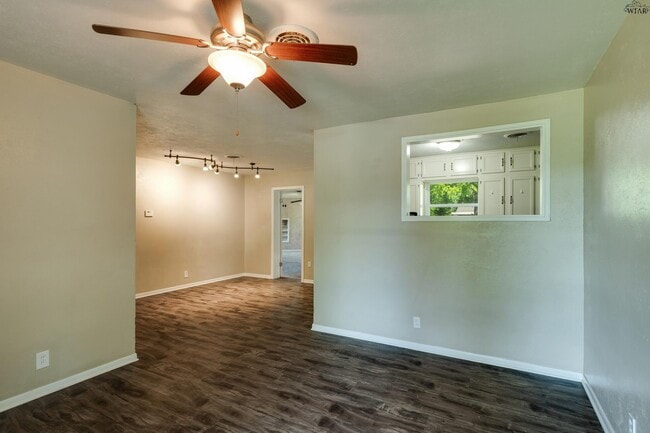 Photo - 5114 Fairway Blvd