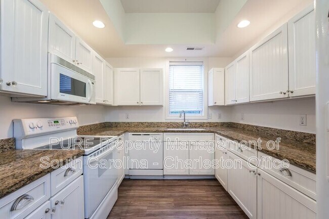 7211 Indigo Palms Way