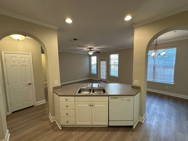 Photo - Spacious Downtown 1BR/1BA Condo with Pool View in Park North!! Unidad 212