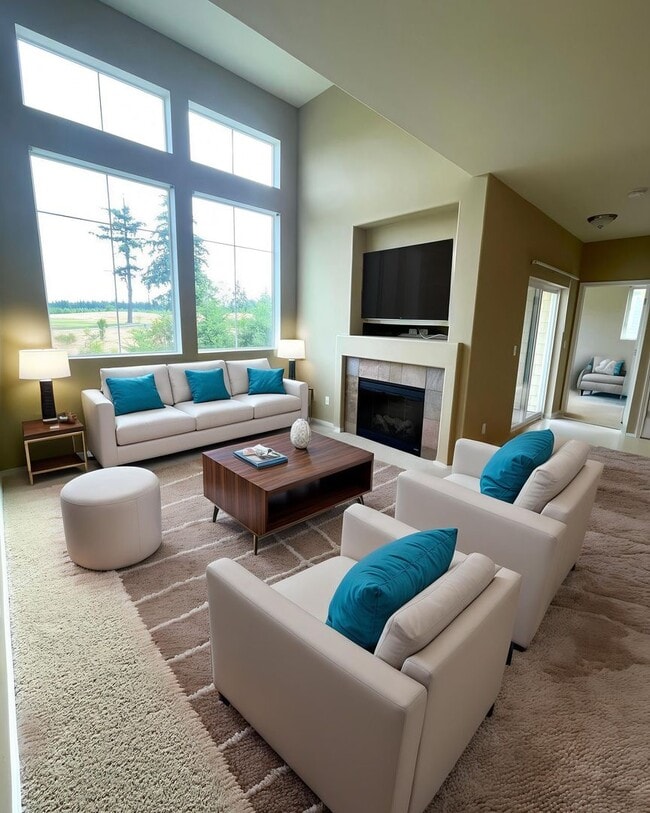 Photo - 2390 Simmons St