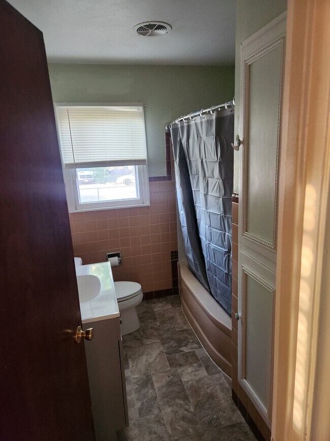 Photo - 211 E Jackson St Unit 211 east jackson