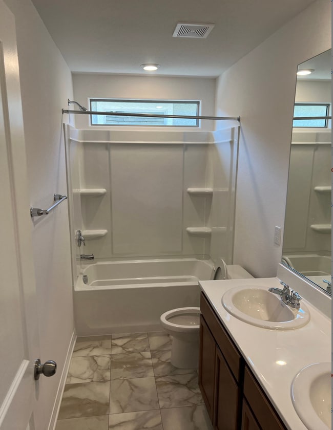 Photo - Beautiful 4-Bedroom Home in Desirable Highlands Ranch