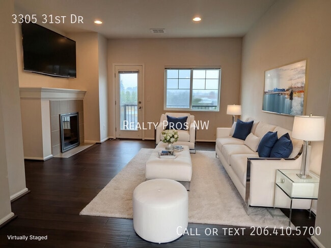 Photo - 3305 31st Dr