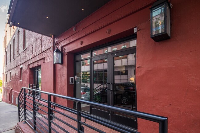 Photo - 50 Gayoso Ave