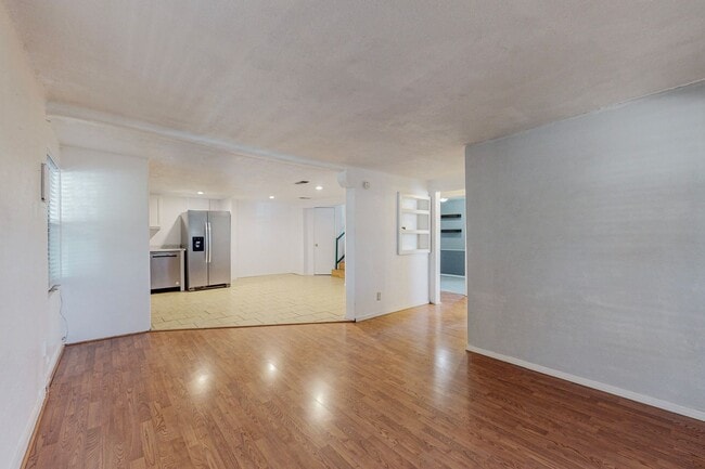 Photo - North Valley 4 Bedroom 2 Bath *Move-in Special* $1000 off 1st month rent if you sign by 11/30/25 Unit A