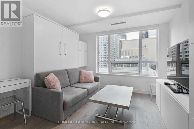 Photo - 88 Scott St Unit 1012