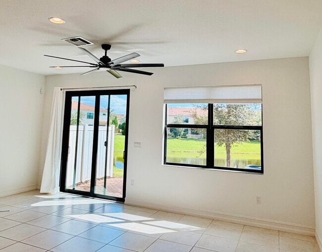 Photo - 9952 Brickhill Dr