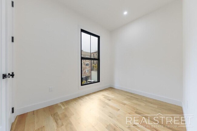 Photo - Brand New 2 Bed in Greenwood with W/D in unit! Unit 3F