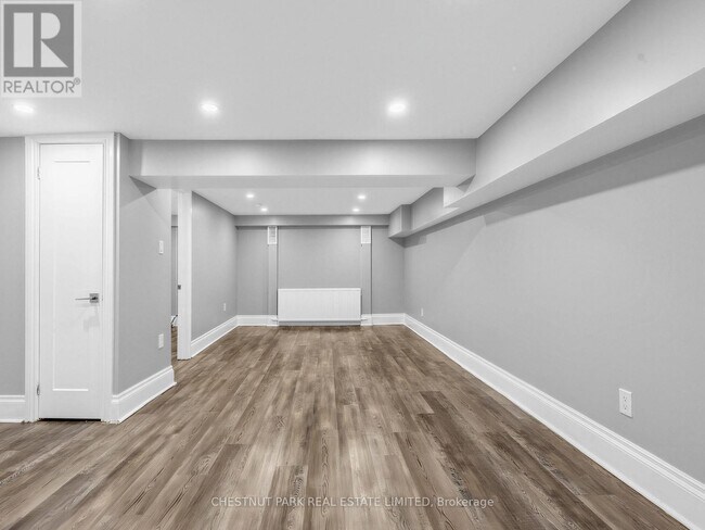 Photo - 1 Kingswood Rd