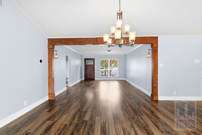 Photo - 6809 Columbia Dr