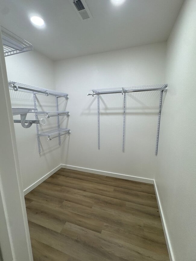 Photo - 3073-3077 North Fremont Unit 3077 North Fremont