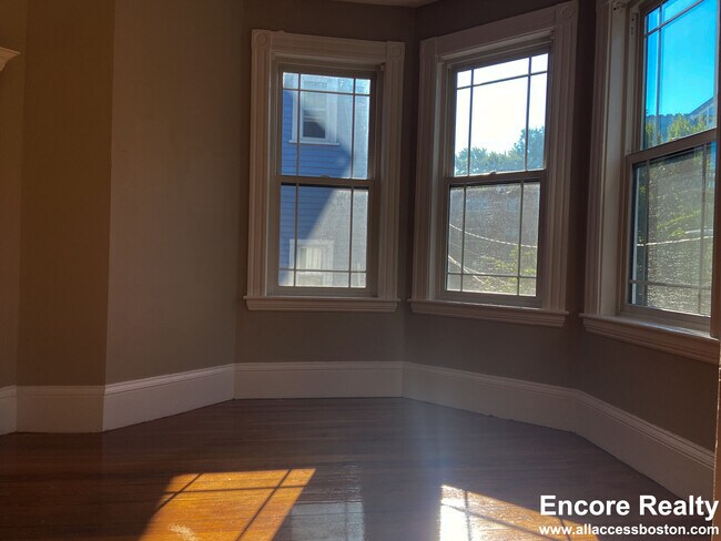 Photo - 1 Parker Hill Terrace Unit 3