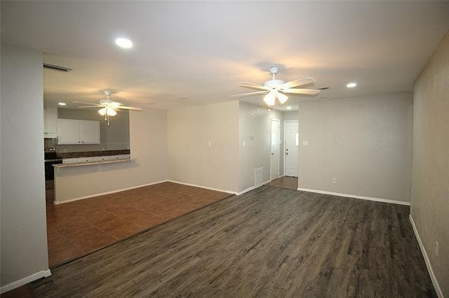 Photo - 711 Briggs St