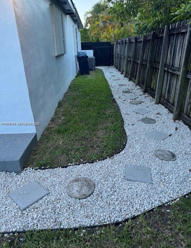 Photo - 7390 SW 30th Terrace