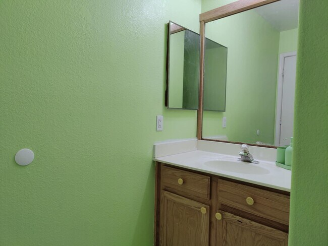 Photo - 18609 N 30th Pl