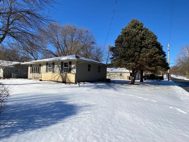 Photo - 5425 NW 66th Ave