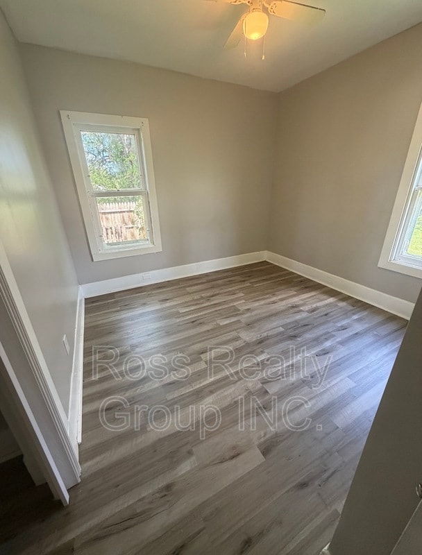 Photo - 2752 Monroe St