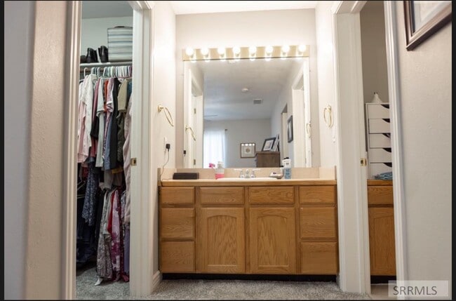 Photo - 510 Gwen Loop