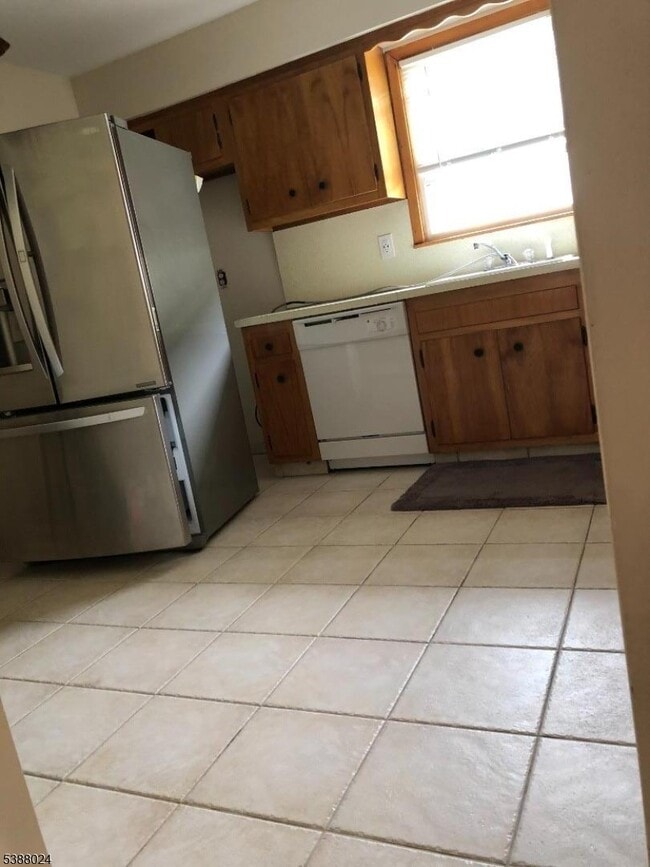 Photo - 34 Hilton St