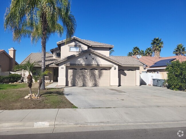 Building Photo - Wonderful  4 BR, 3 Car Garage San Jacinto ... Rental