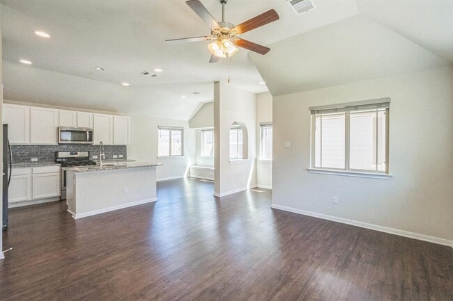 Photo - 120 Lasino Dr