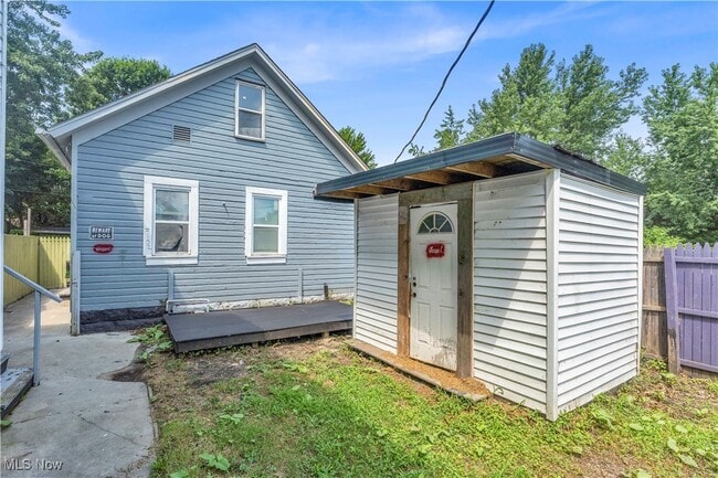 Building Photo - 3150 W 46th St Rental