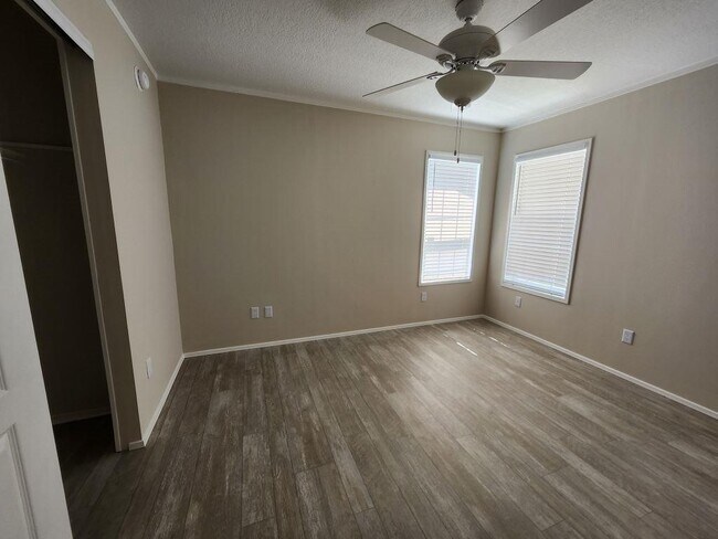 Photo - 1 Flamboyant St