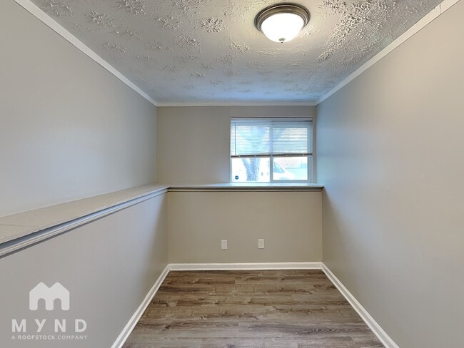 Photo - 3799 Farm Brook Ln