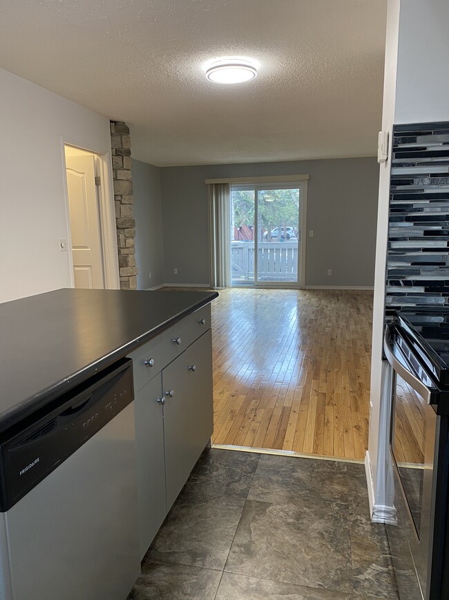 Photo - Charming 3-Bedroom Home with Extra Storage & Outdoor Parking Unit 502