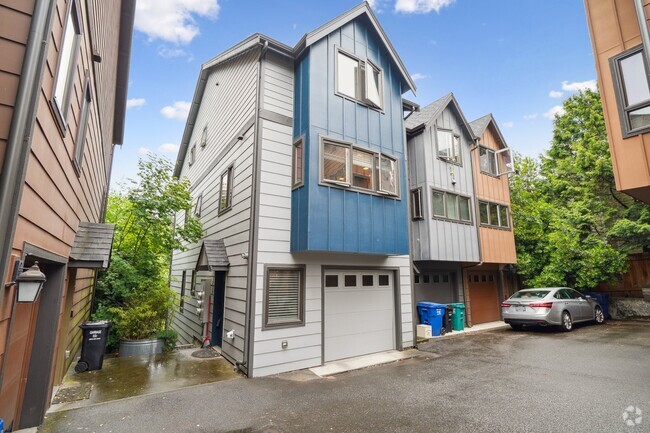 Building Photo - 5939 Delridge Way SW Rental
