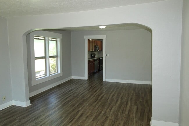 Photo - 2311 E 4th Ave