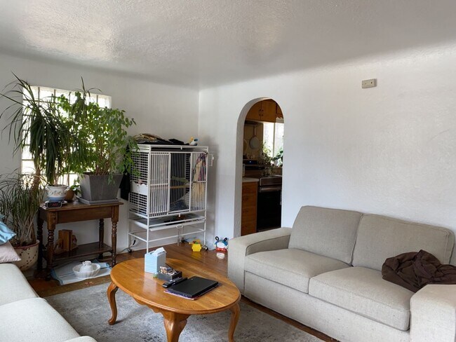 Photo - 1127 W Mulberry St Unit 1