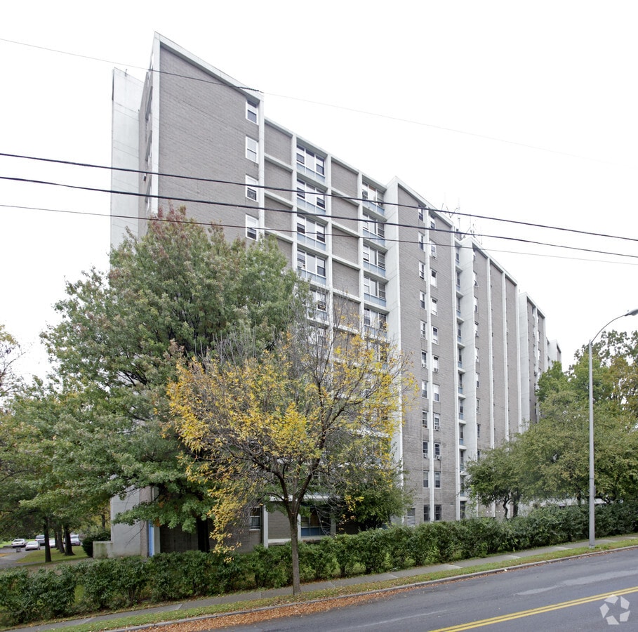 Photo - Eastmin & Bixby