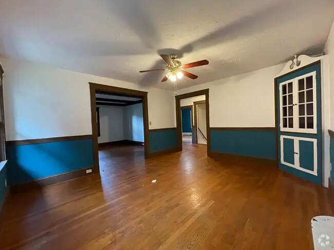 Building Photo - 94 Winchester St Rental