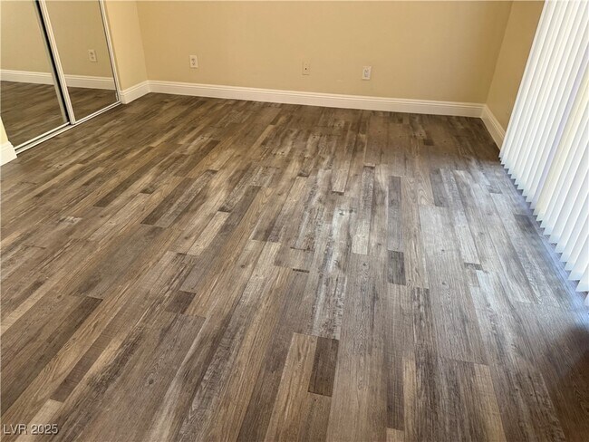 Photo - 708 Cozy Canyon Dr