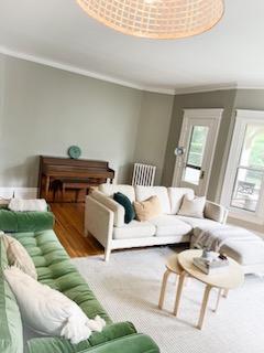 Fully Renovated Park and Beverly!