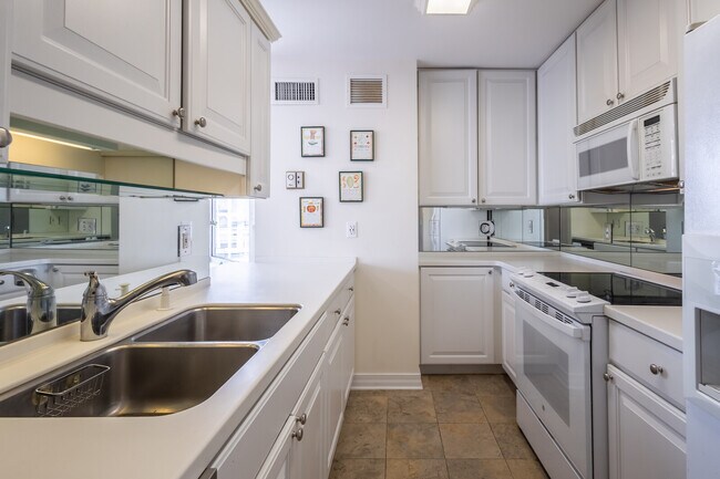 Photo - 401 E Ontario St Unit 3309