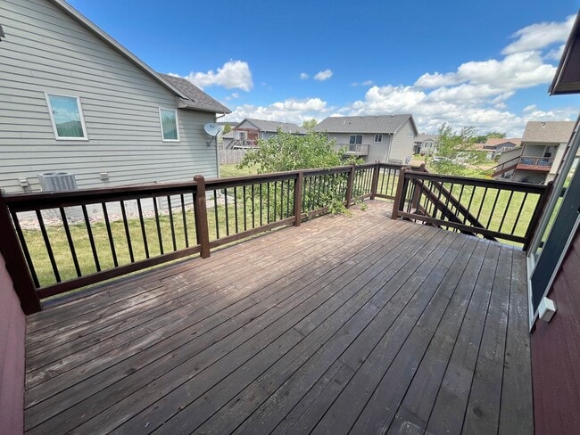 Photo - Gorgeous 4 Bed/3 Bath Home in Great Location!