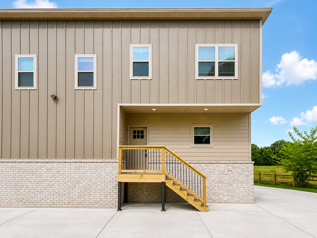 Building Photo - MICHAEL COLE Unit 5913