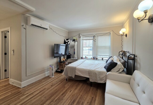 Photo - 2750 N Hampden Ct