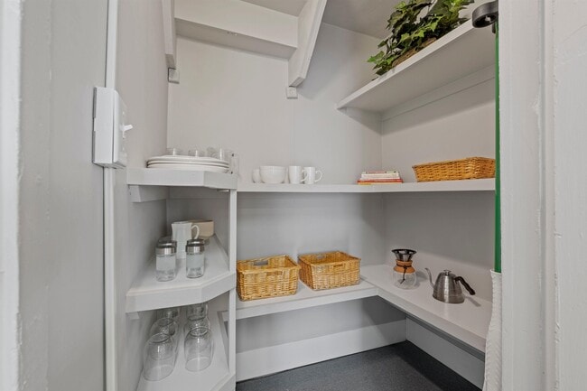 Photo - 21 Portsmouth Ave