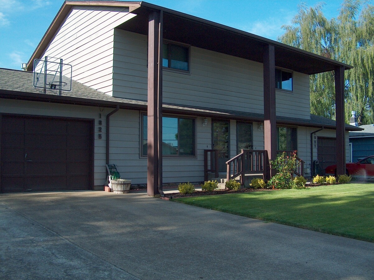 Photo - 1825 17th Ave