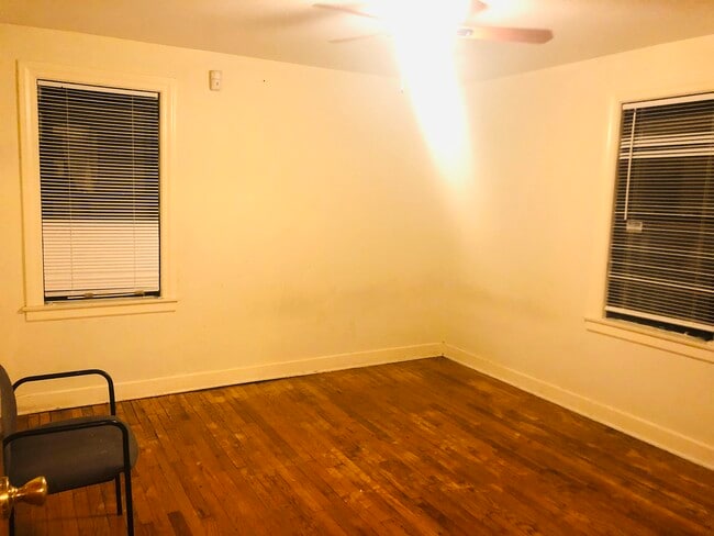 Photo - 5127 S Lawndale Ave Unit 1