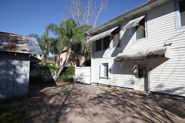 Photo - 3316 Upperline St Unidad 102