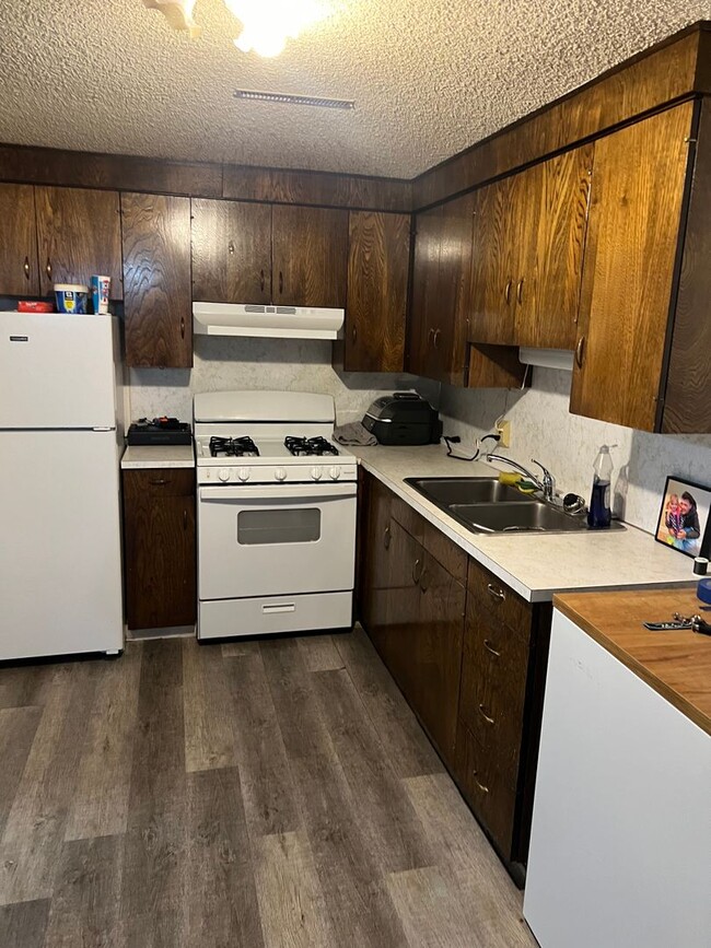 Photo - SINGLE FAMILY HOUSING -  2 bed/1 bath just... Apartment Unit PW-03