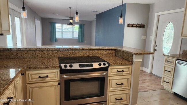 Photo - 179 Clairbourne Ave