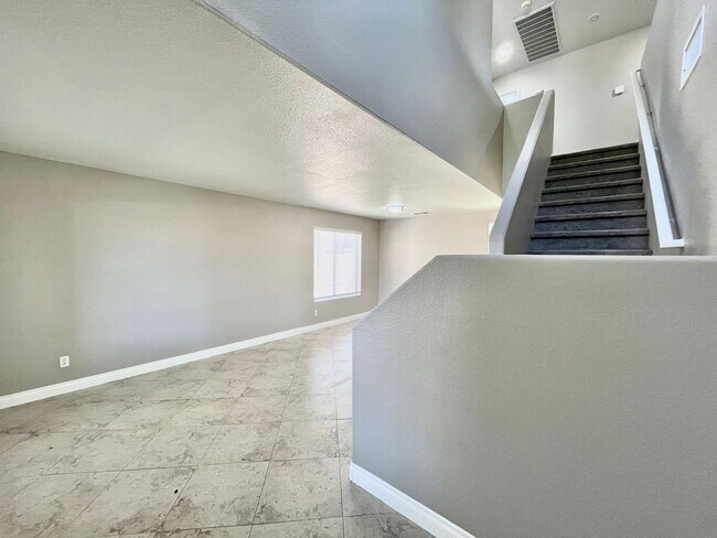 Photo - 9924 Clover Field Ct