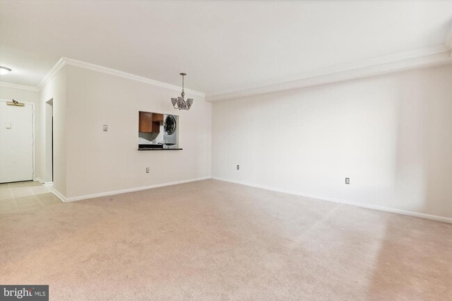 Photo - 3701 S George Mason Dr Unit 418N