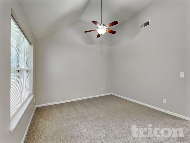 4002 Ward Lake Trail